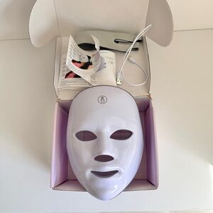Brand NEW 7-color LED Light Therapy USB Rechargeable Face Mask Skincare